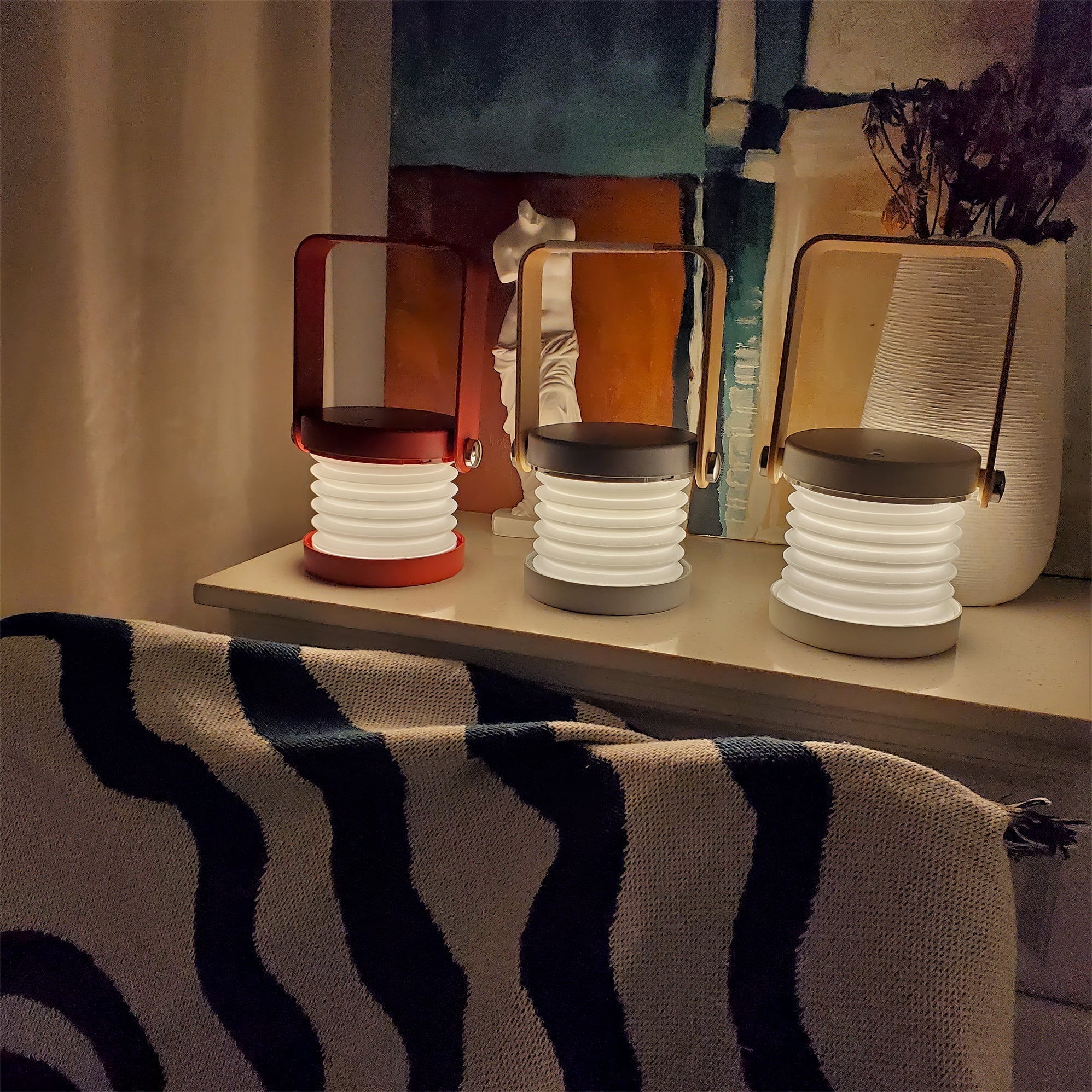 Lumosphere Honeycomb Portable Table Lamp for Warm Atmosphere