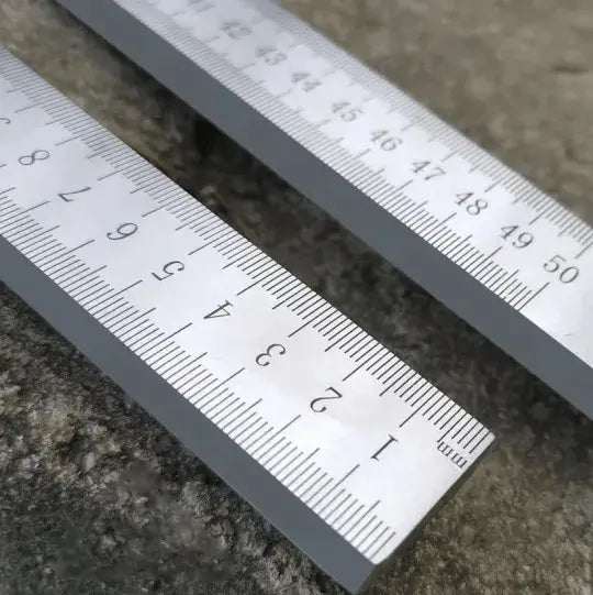 Hardened Steel Ruler – Essential Tool for Emergency Situations