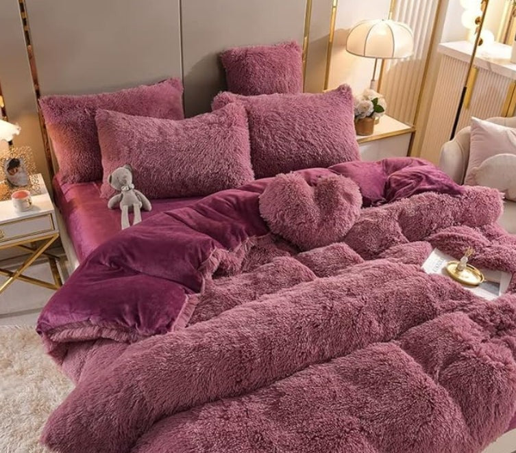 Plush Duvet Cover Set with Zipper and Corner Straps for Year-Round Comfort