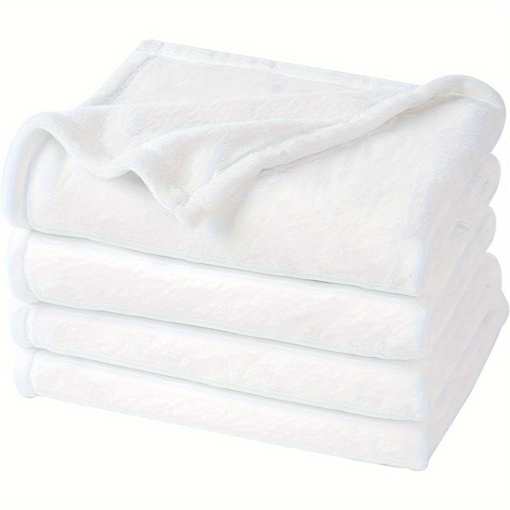 Soft Texture Fleece Blanket – Reversible for Year-Round Comfort