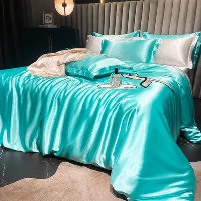 4-Piece Duvet Cover Set in Soft Silk Satin for Cozy Sleep