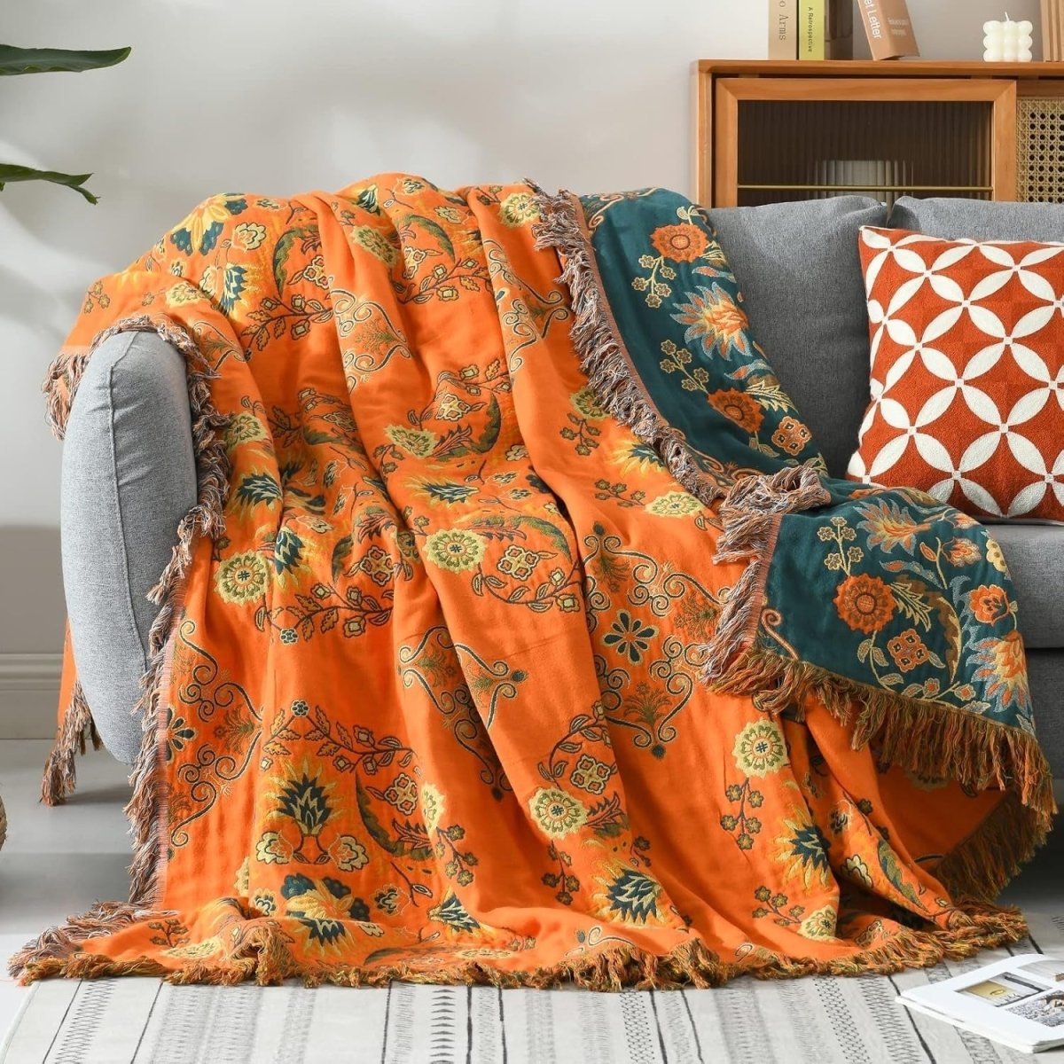 VersaCozy Reversible Blanket for Year-Round Comfort