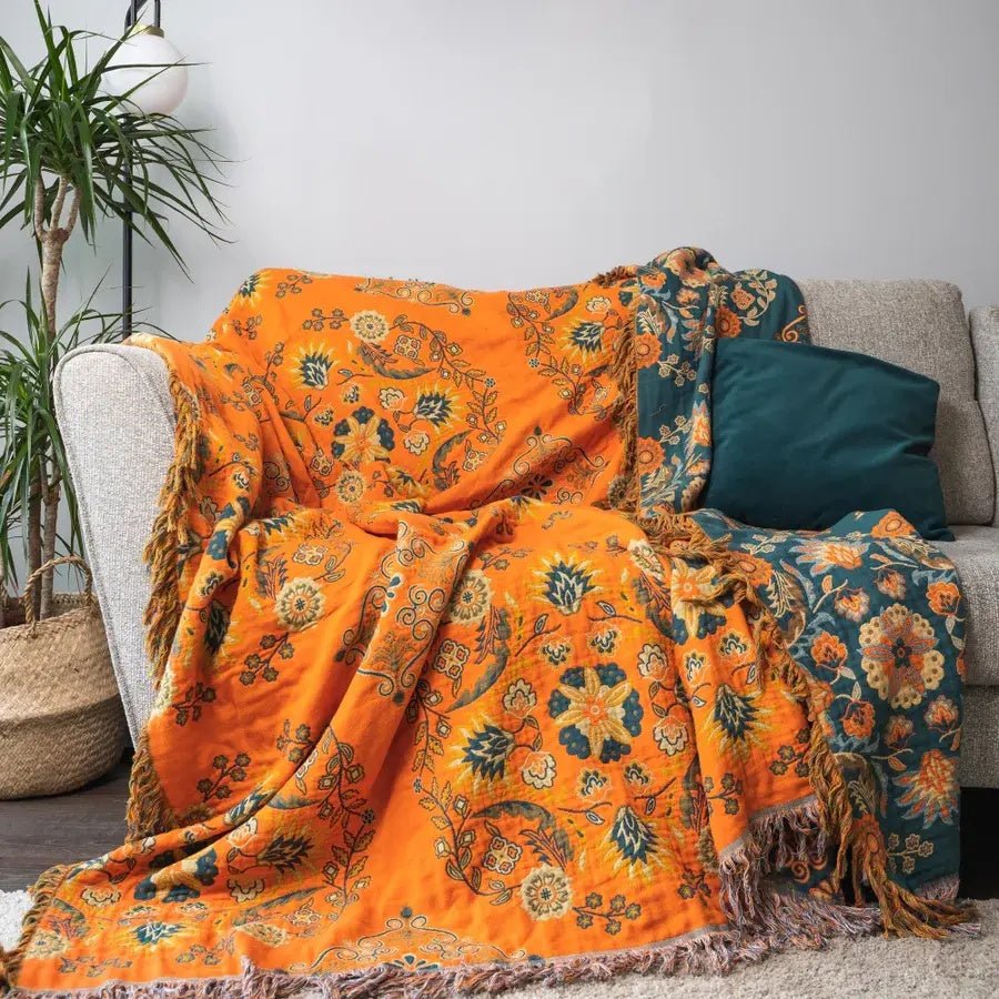 VersaCozy Reversible Blanket for Year-Round Comfort