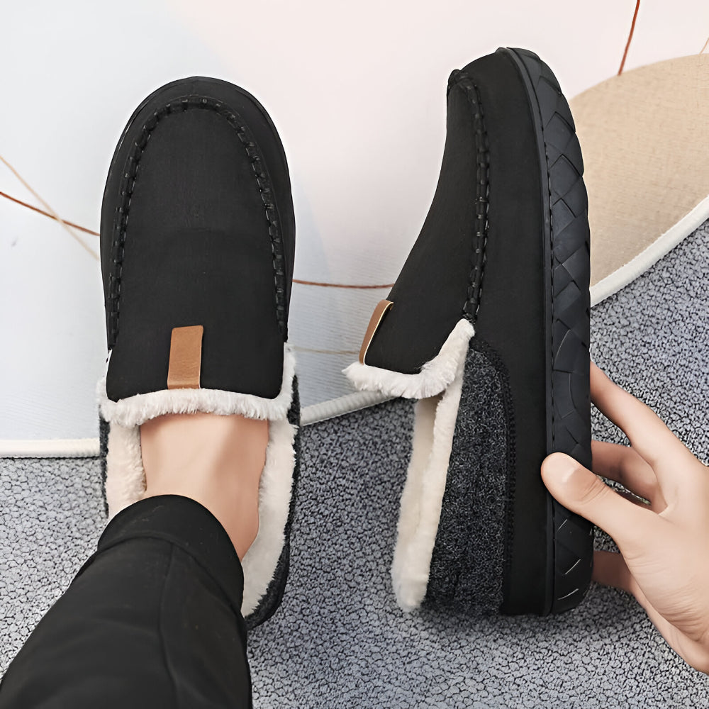 Cozy Slip-On Slippers for Men – Perfect for Home Relaxation