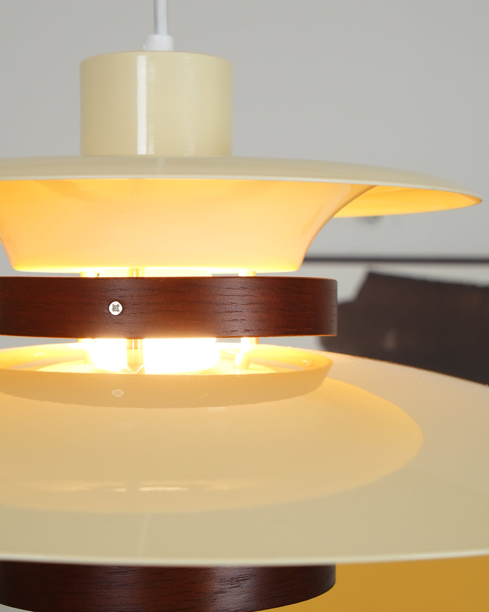 Luxe Pendant Light for a Cozy Atmosphere