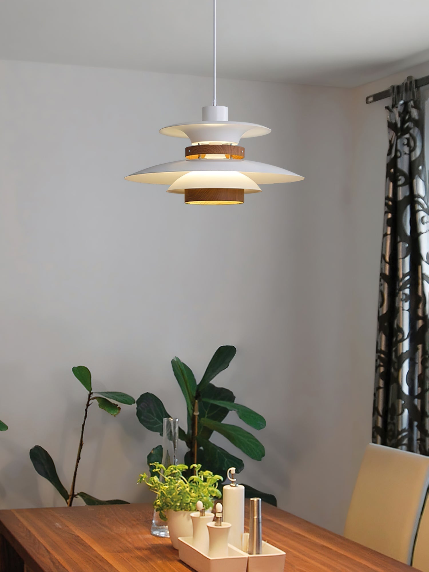 Luxe Pendant Light for a Cozy Atmosphere