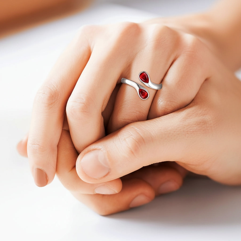 Elegant Personalized Birthstone Ring with Adjustable Fit
