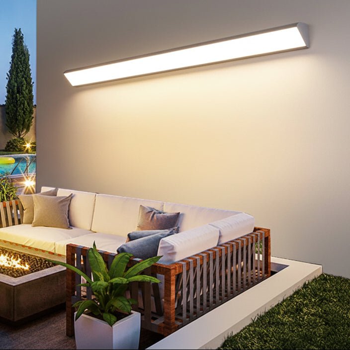 All-Weather LED Outdoor Wall Light for Stylish Illumination
