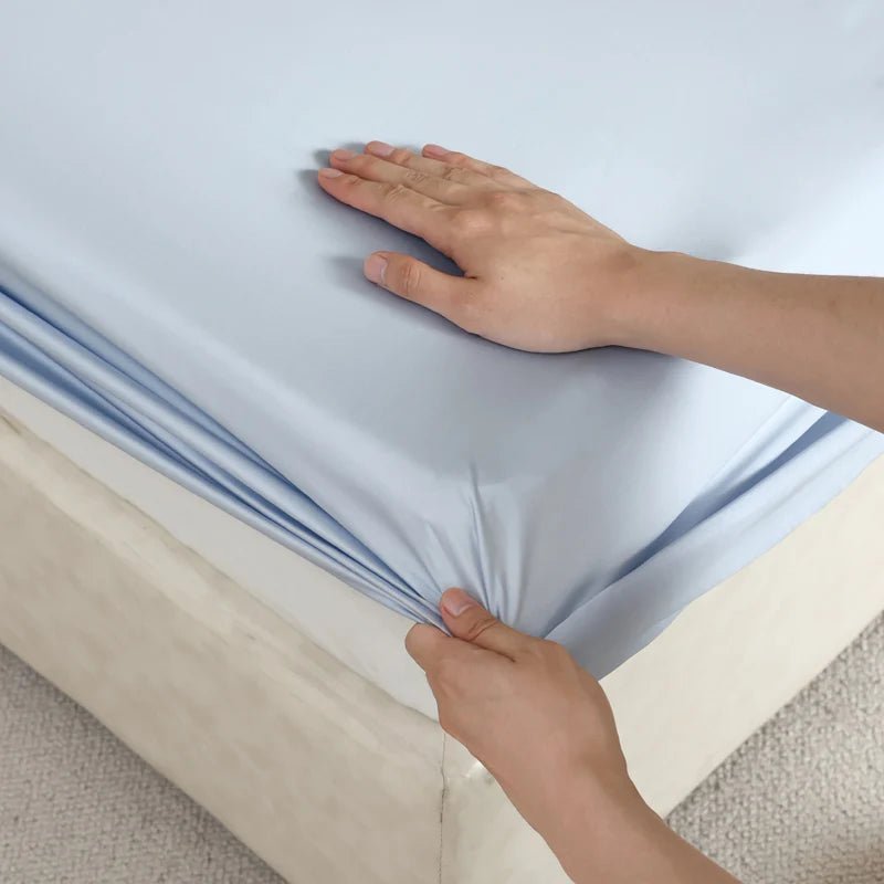 DreamEase Luxurious Mulberry Silk Cooling Fitted Sheet