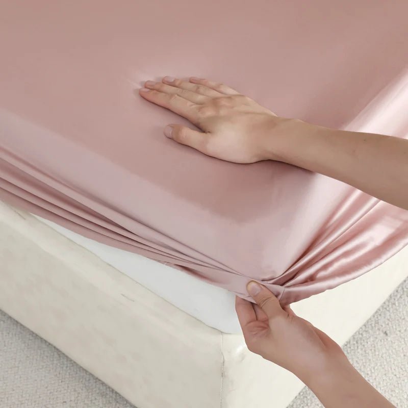 DreamEase Luxurious Mulberry Silk Cooling Fitted Sheet