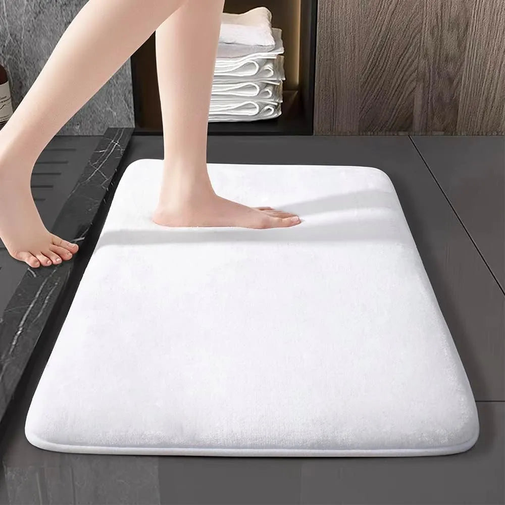 Soft Velvet Shower Mat – Ultra Absorbent and Non-Slip Bath Mat
