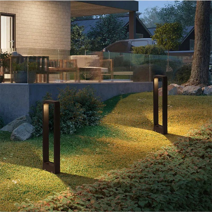 RadiantGlow Stylish Outdoor Pathway Light for Gardens