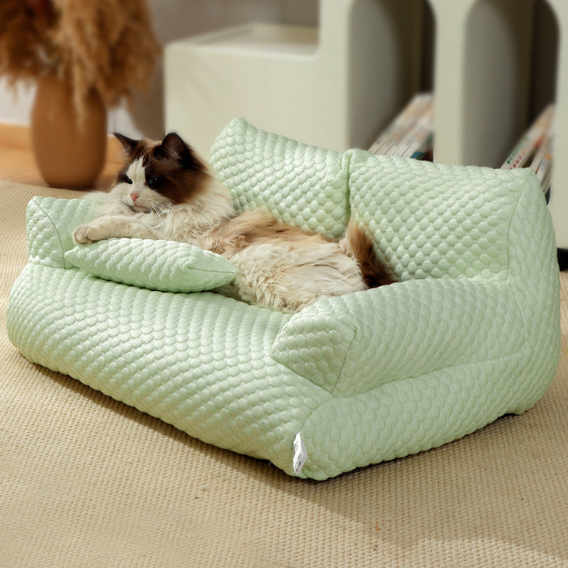Cooling Dog Sofa with Breathable Fabric – Comfortable Pet Retreat