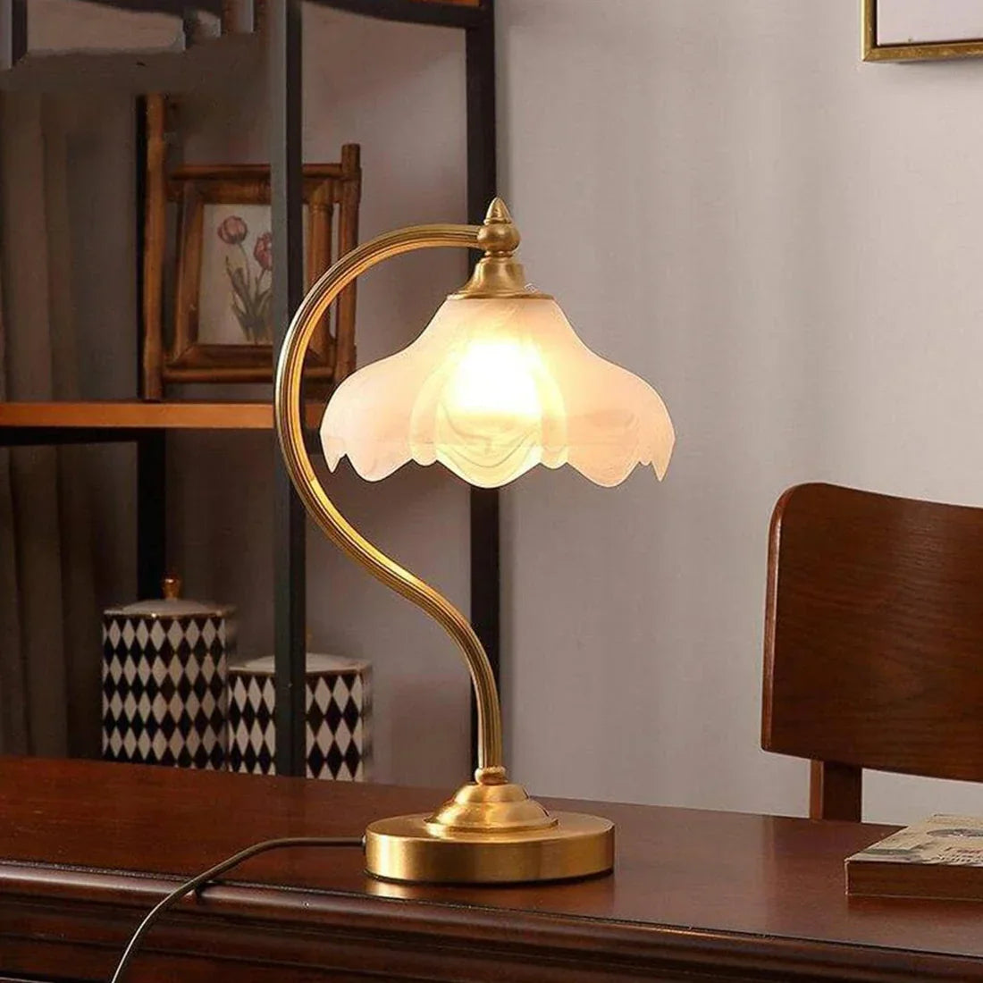 Elegant Floral Glass Table Lamp with Dimmable Feature