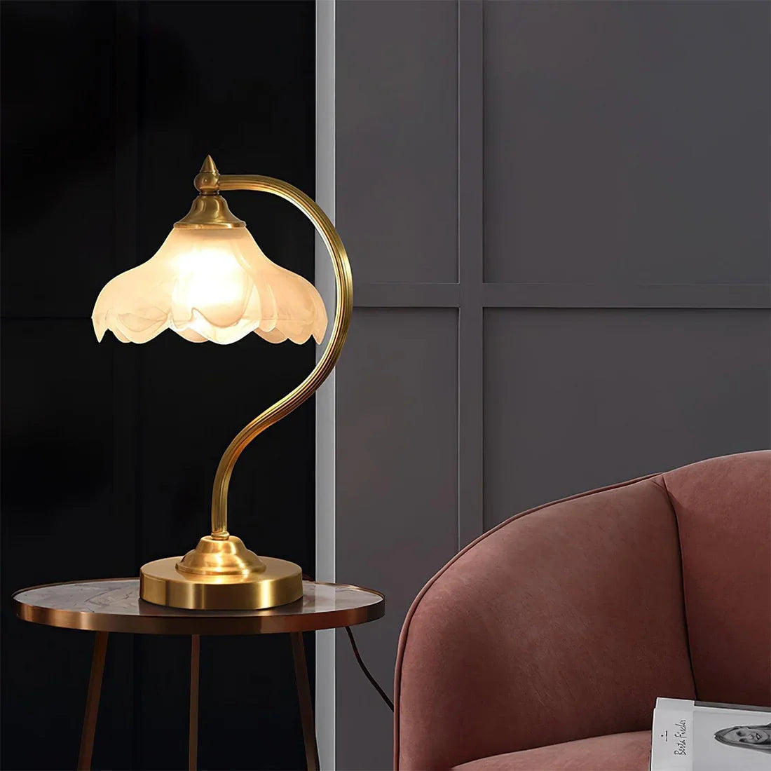 Elegant Floral Glass Table Lamp with Dimmable Feature