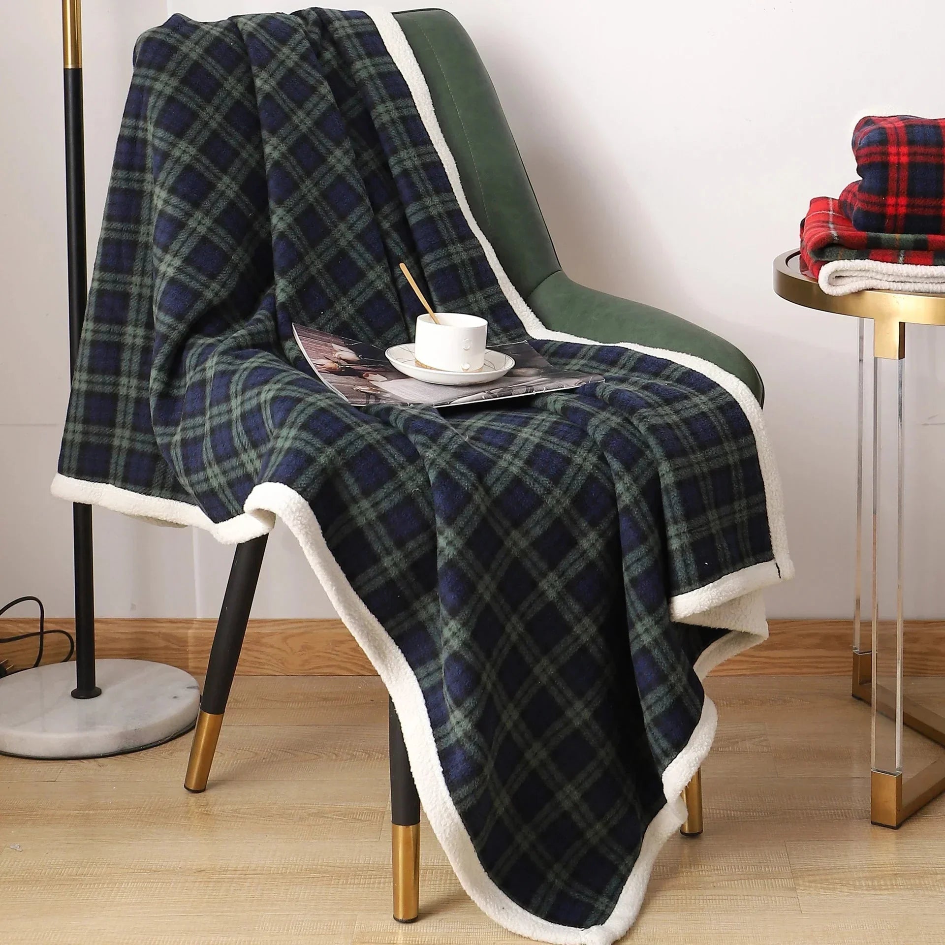 Taavita Festive Blanket for Cozy Moments