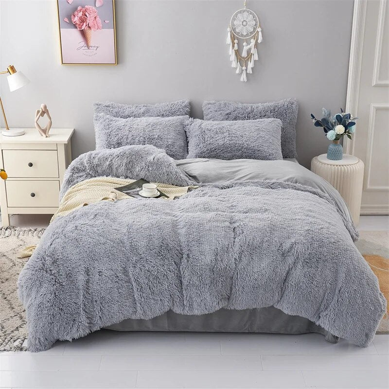 Velvet Soft Duvet Cover Set – Year-Round Comfort and Warmth