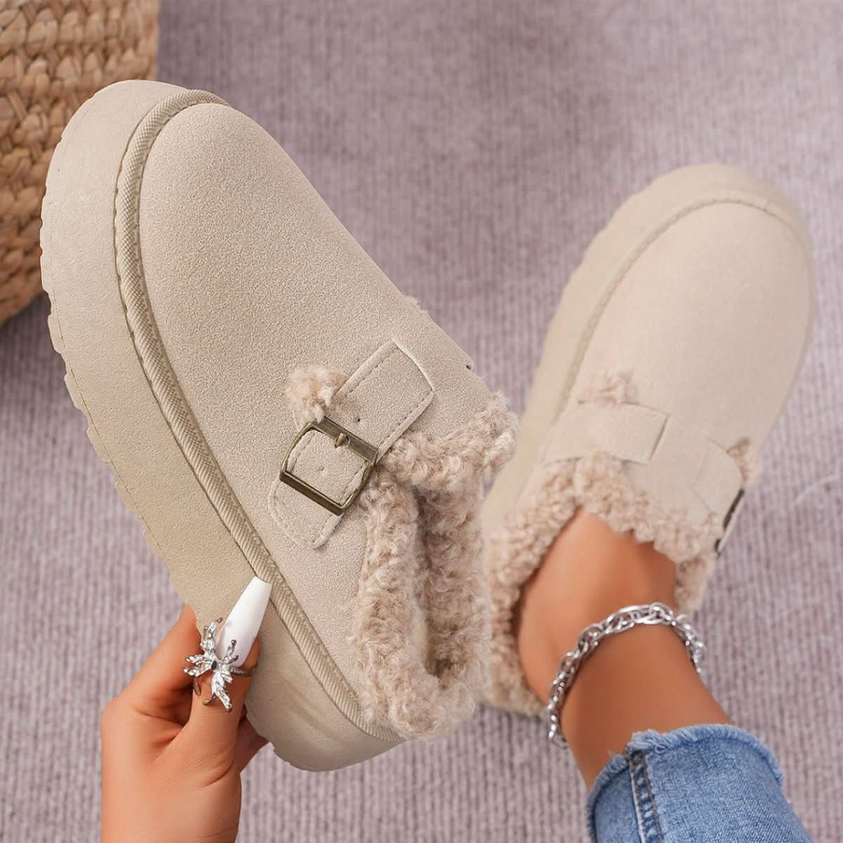 SnugStep Women's Plush Slippers for Ultimate Comfort