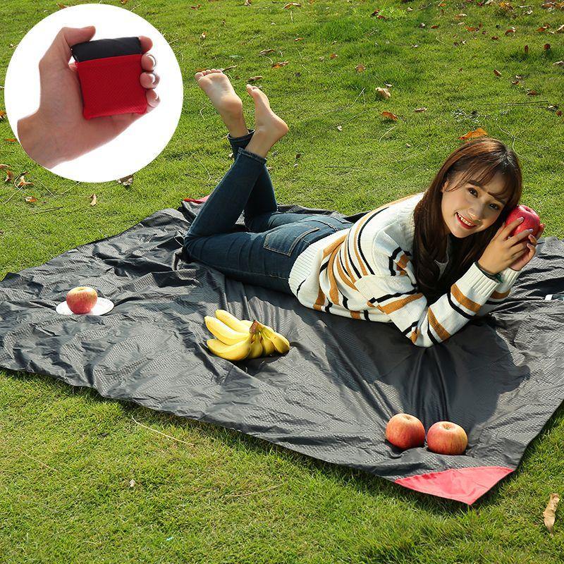 Lightweight Waterproof Picnic Blanket – Portable Easy-Clean Outdoor Mat