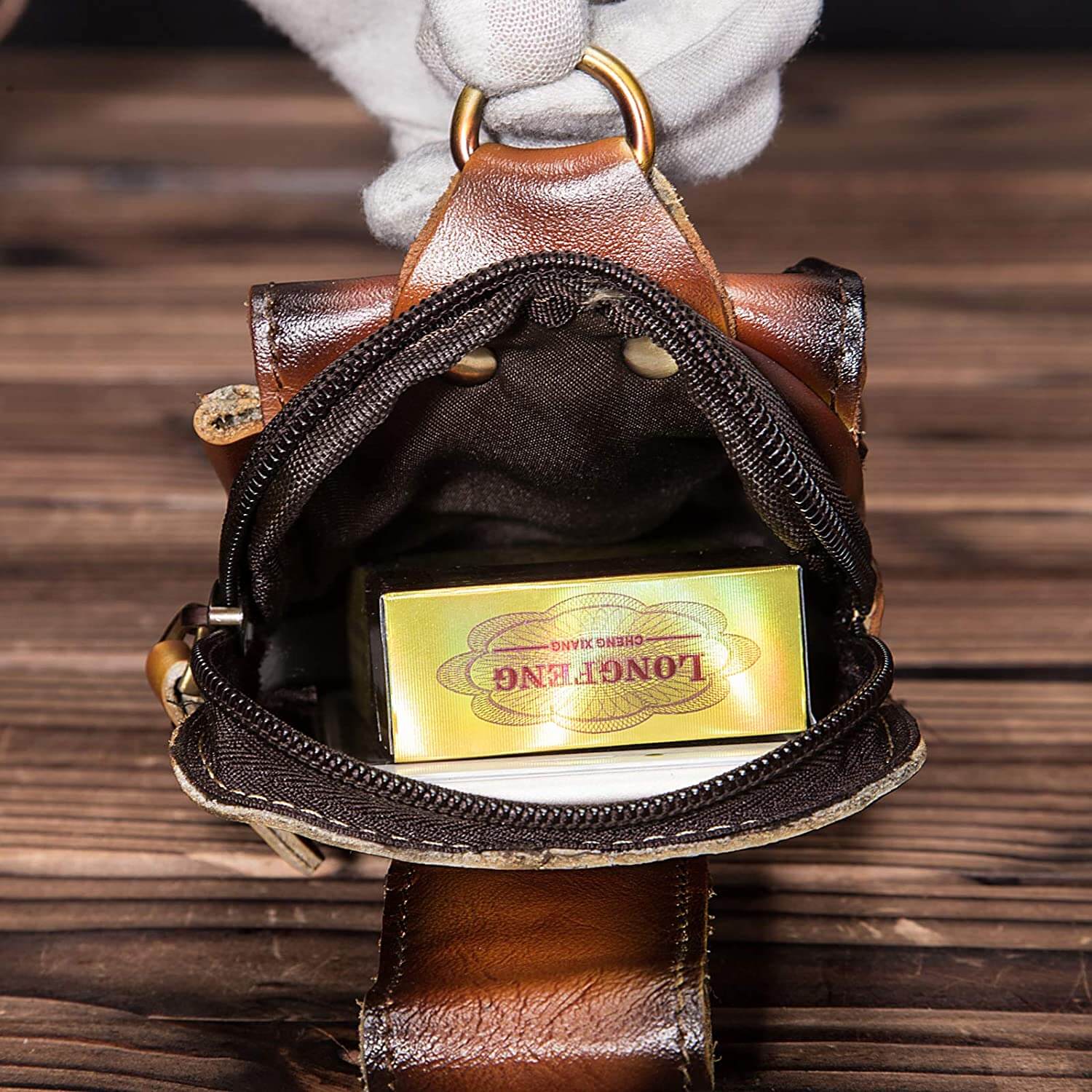 Men's Adjustable Strap Leather Waist Bag – Stylish and Durable for Daily Use