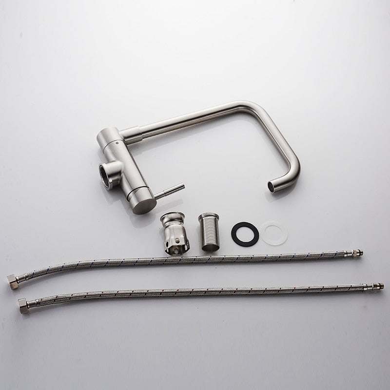 Modern Lead-Free Kitchen Tap with 360° Swivel in Stainless Steel