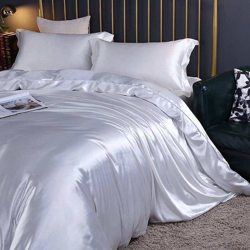 Deluxe Satin Bed Linen Set – Soft Texture & Elegant Style for Comfort