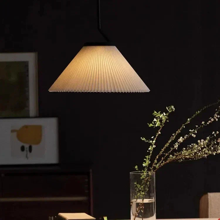 Luxe Cream Textured Pendant Light for Cozy Interiors