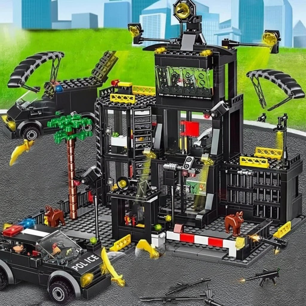 Urban Defender Police Headquarters with Figures and Gear