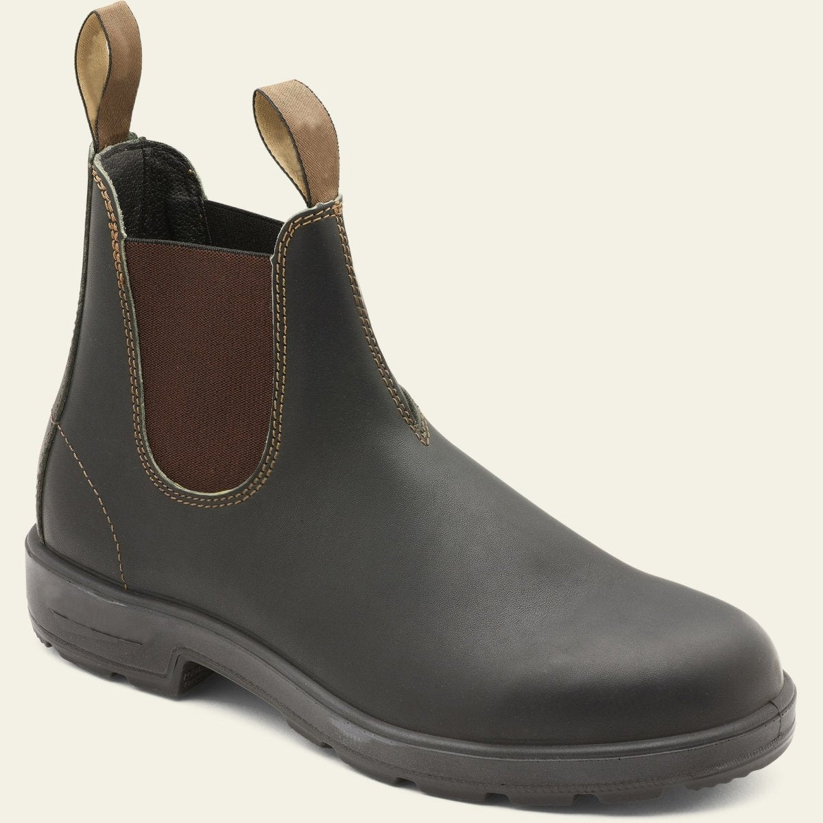 Everyday Essential: Sturdy Chelsea Boots for All-Day Comfort