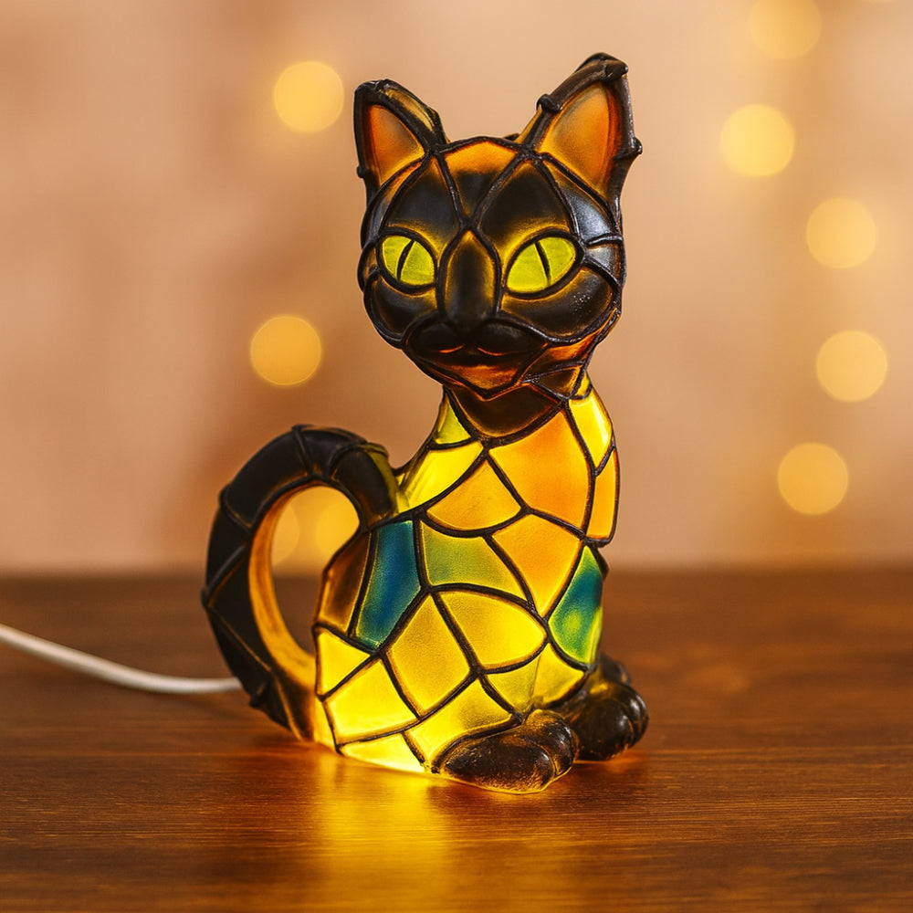 Charming Cat-Themed Table Lamp with Cozy Illumination
