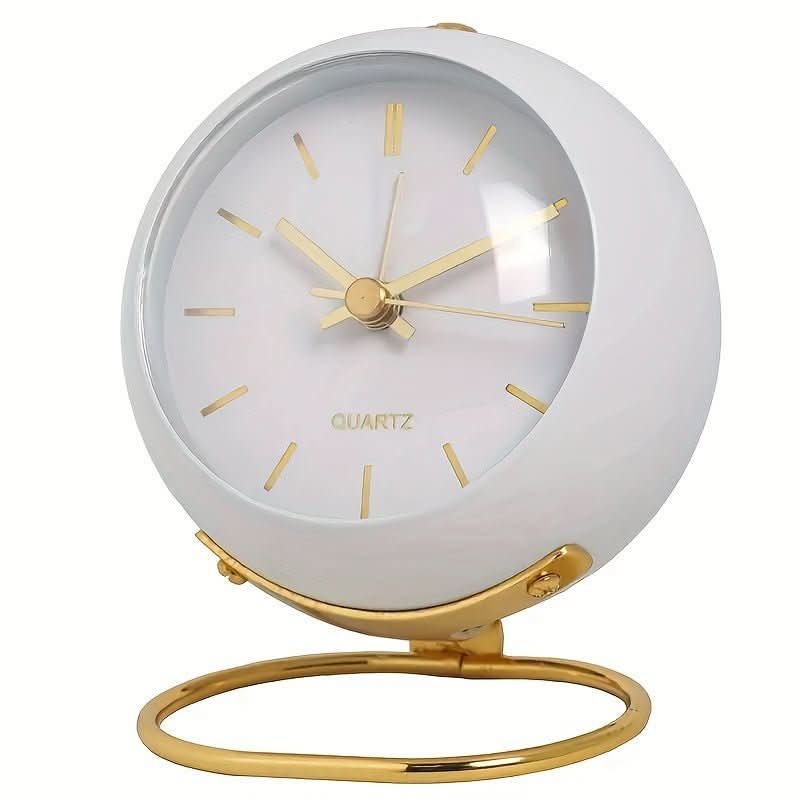 Timeless Charm Alarm Clock with Quiet Operation