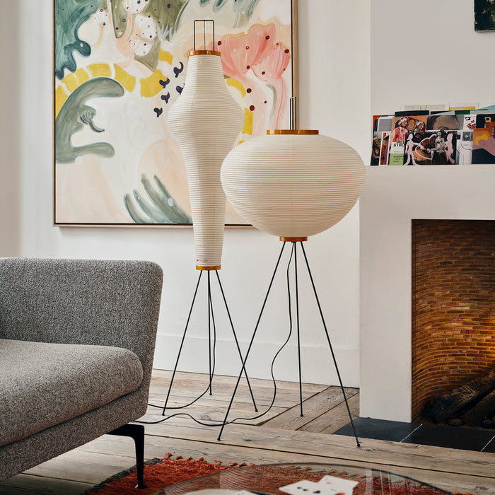 Taavita Floor Lamp - Elegant Minimalist Lighting for a Calming Atmosphere