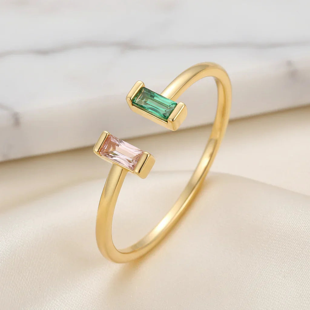 Customizable Gemstone Ring in Gold - Elegant Everyday Accessory