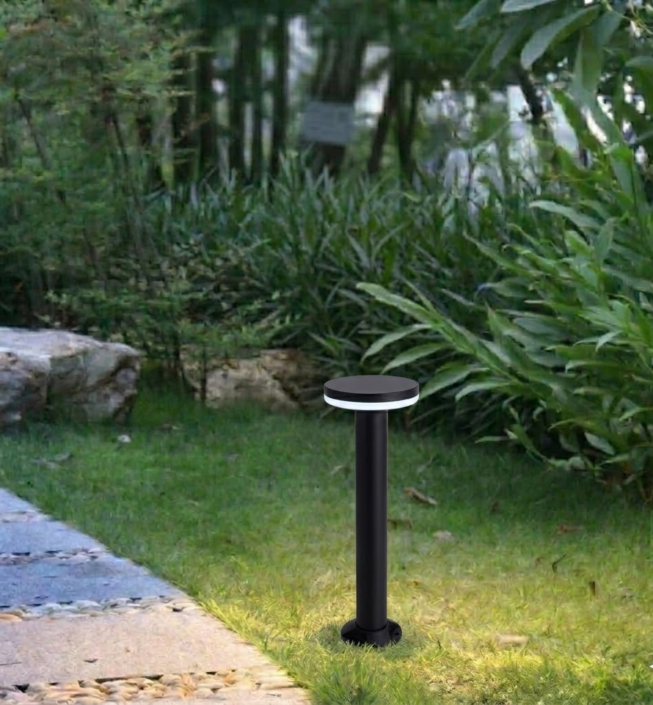 Sleek Waterproof LED Garden Path Light in Black Aluminum