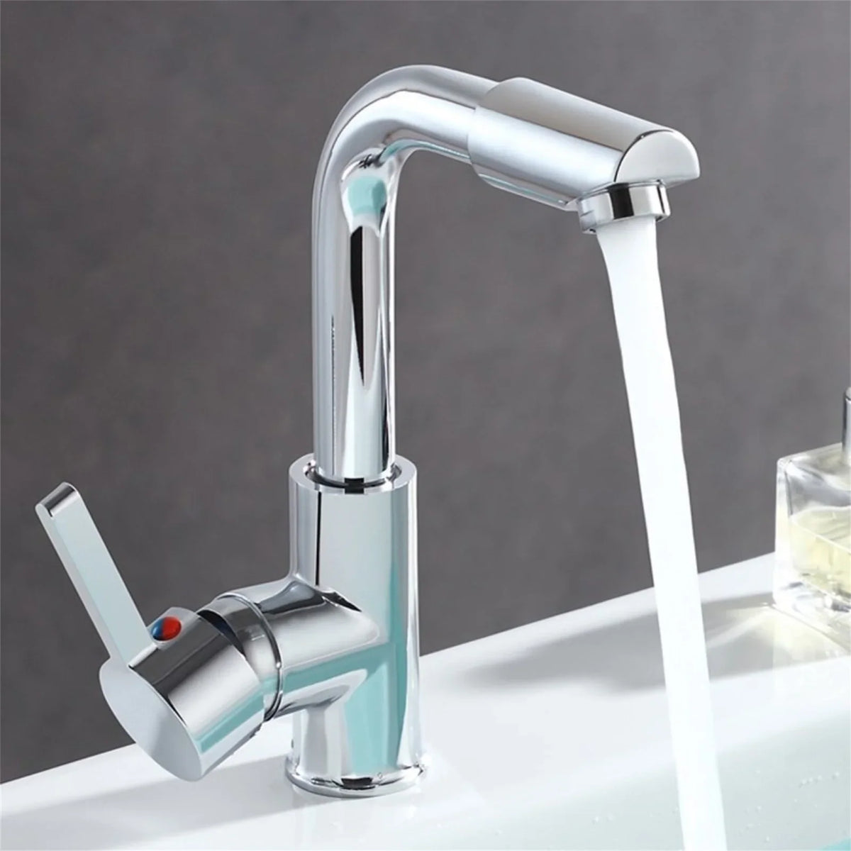 Elegant 360° Swivel Chrome Faucet for Effortless Water Control