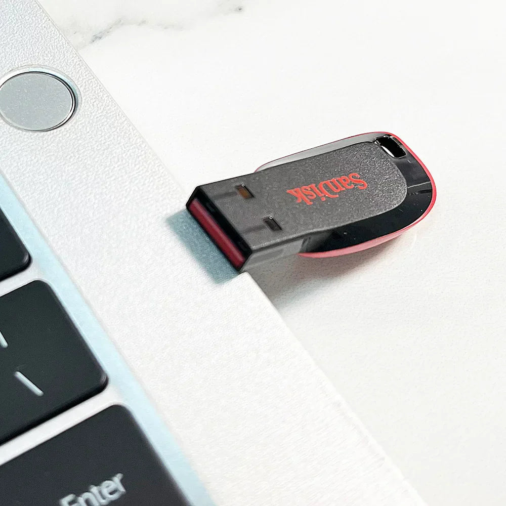 Compact USB Flash Drive for Effortless Data Management
