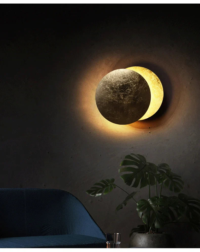 Lunar Glow Wall Sconce – Vintage LED Fixture for Any Space
