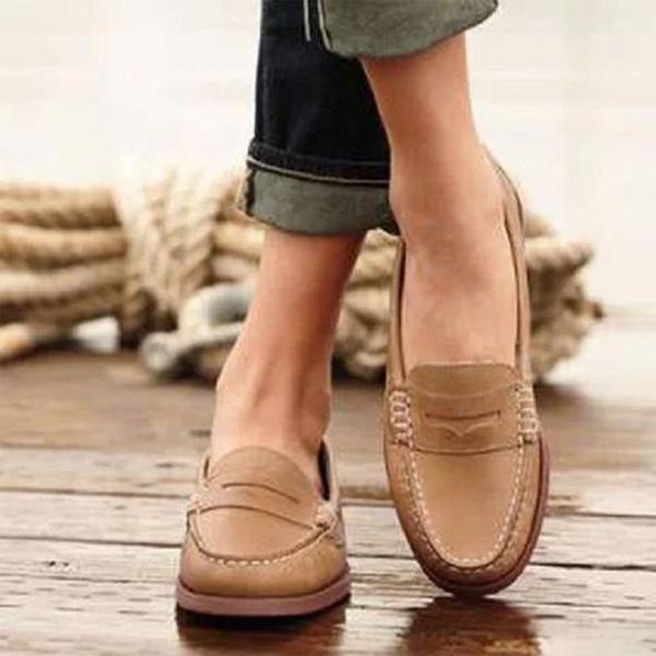 Men’s Leather Slip-On Loafers | Soft Padded Insole & Soft Leather | Contemporary Design | Comfortable Fit