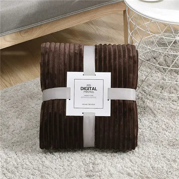 Taavita Flannel Blanket for Travel – Perfect Companion for Cozy Moments!
