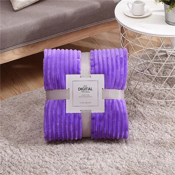 Taavita Flannel Blanket for Travel – Perfect Companion for Cozy Moments!