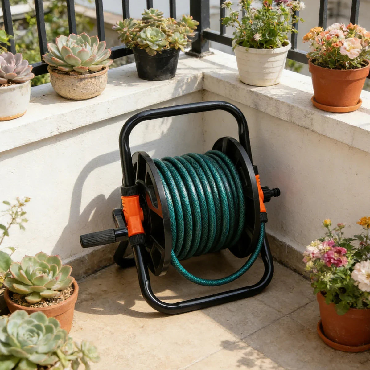 Crank Handle Garden Hose Reel – Compact Storage Solution for Gardens