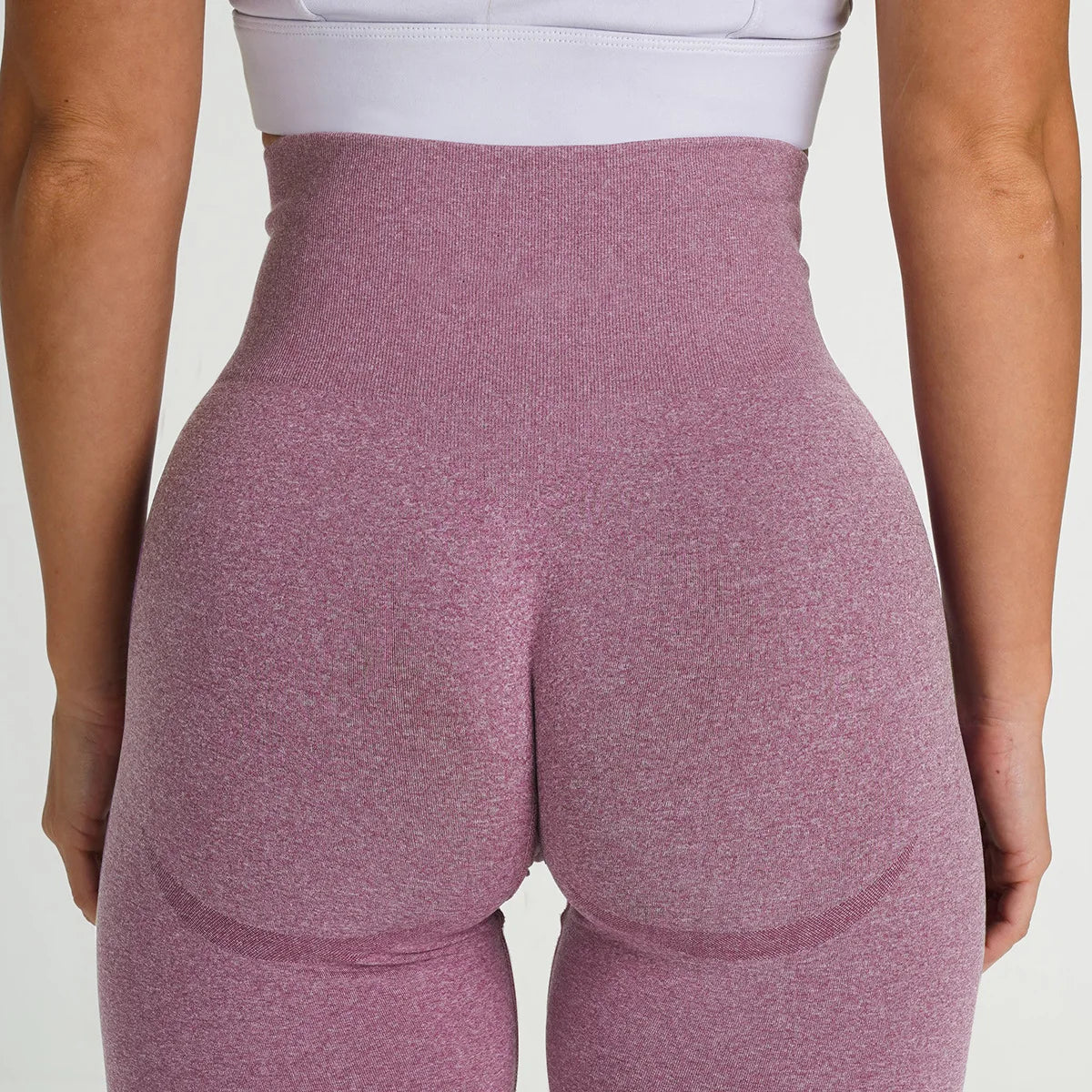 Elevate Your Workout with Seamless High-Rise Leggings