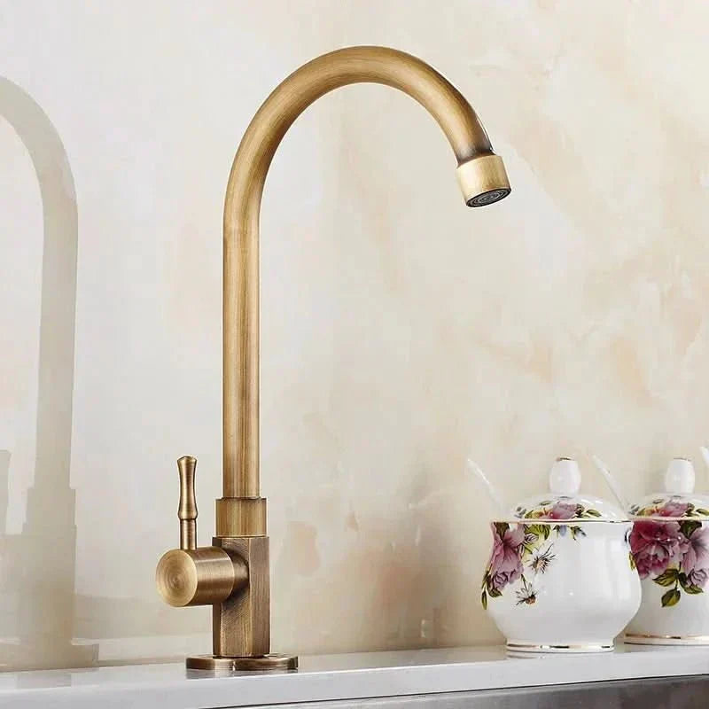 Elegant Brass Kitchen Tap with Classic Swan Neck Design