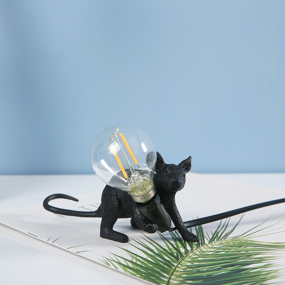 Whimsical Mouse-Inspired Table Lamp for Home Ambiance