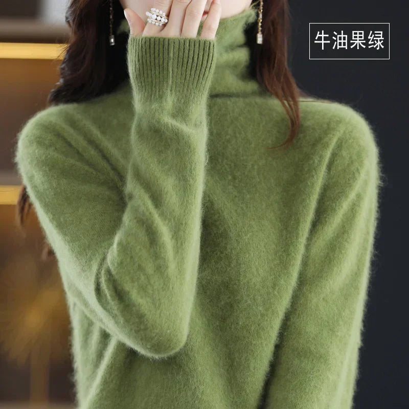 Luxura Cashmere High-Collar Sweater for Cozy Seasons