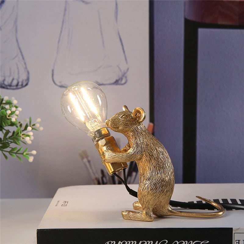 Whimsical Mouse-Inspired Table Lamp for Home Ambiance