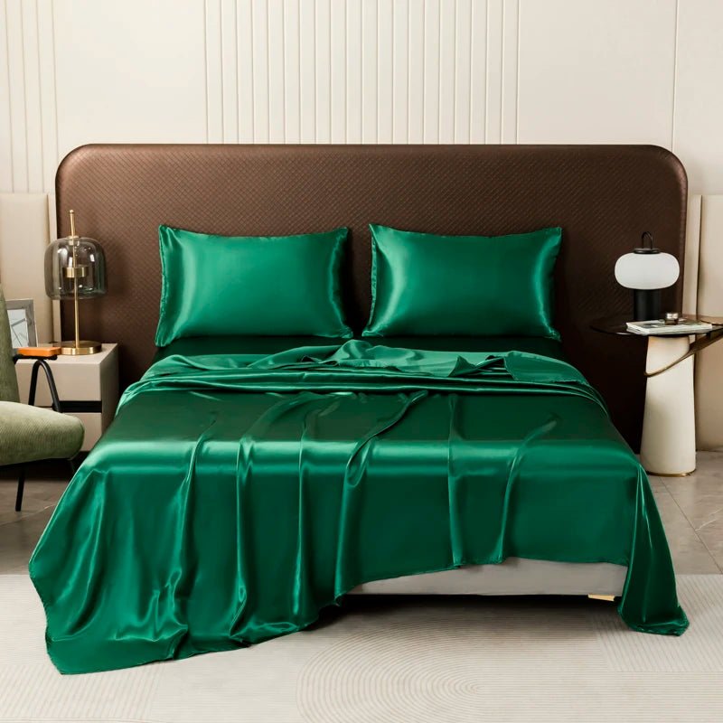 ChillDream Ultra-Smooth Satin Bedding Ensemble for Comfort