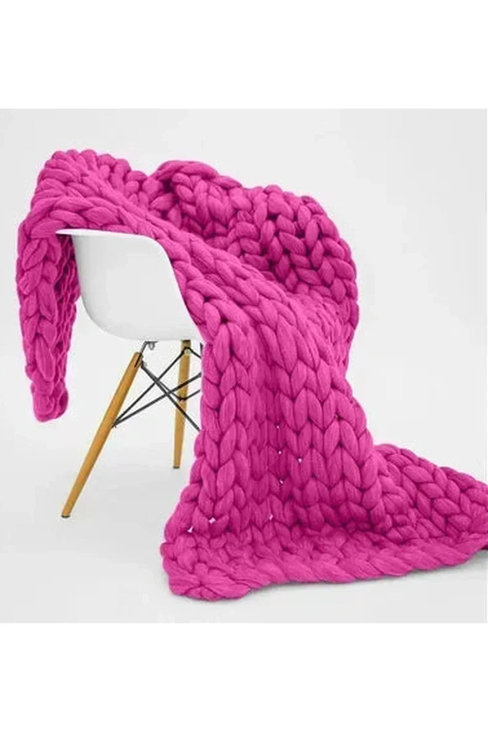 Chunky Knit Throw Blanket | Plush Softness | Cozy Warmth for Chilly Nights | Polyester
