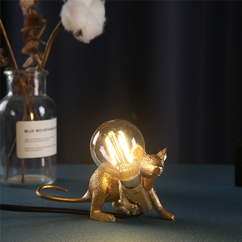 Whimsical Mouse-Inspired Table Lamp for Home Ambiance