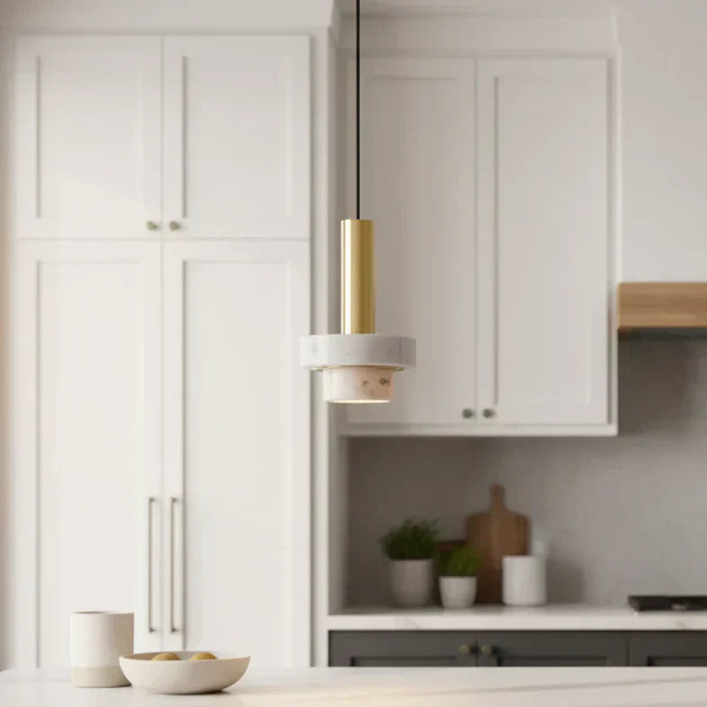 LuxeGlow Pendant Light: Chic and Inviting Illumination